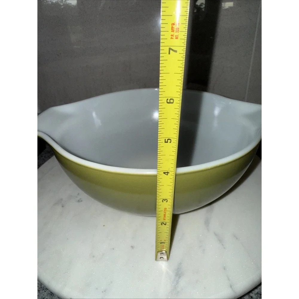 Vintage PYREX Verde Olive Green Solid 443 2-1/2 Qt Cinderella Mixing Bowl